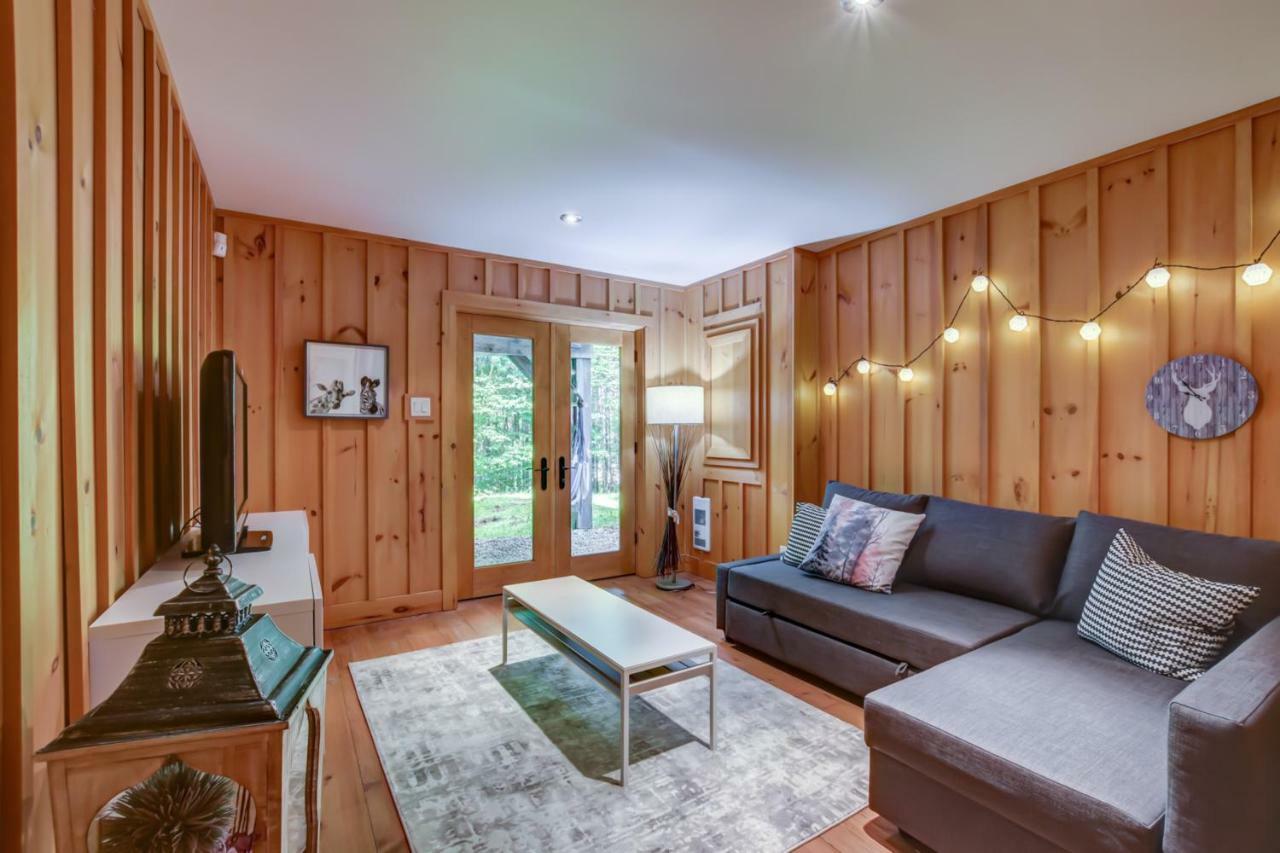 Chic Log Chalet With Hot Tub - Mont-Tremblant North Side By Reserver.Ca Lac-Superieur Εξωτερικό φωτογραφία