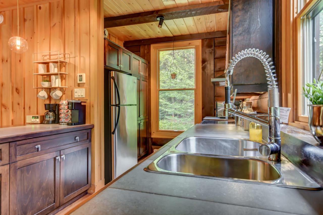 Chic Log Chalet With Hot Tub - Mont-Tremblant North Side By Reserver.Ca Lac-Superieur Εξωτερικό φωτογραφία