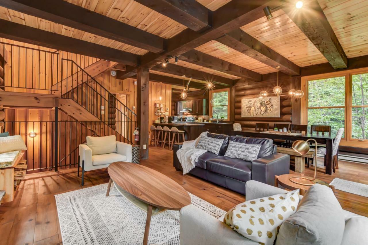 Chic Log Chalet With Hot Tub - Mont-Tremblant North Side By Reserver.Ca Lac-Superieur Εξωτερικό φωτογραφία